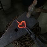 Collana artigianale con ciondolo “Cuore”